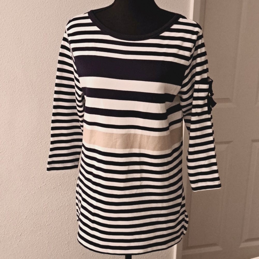 White Stag size Small Stripped Top. Made with 3% Spandex and 97% Cotton